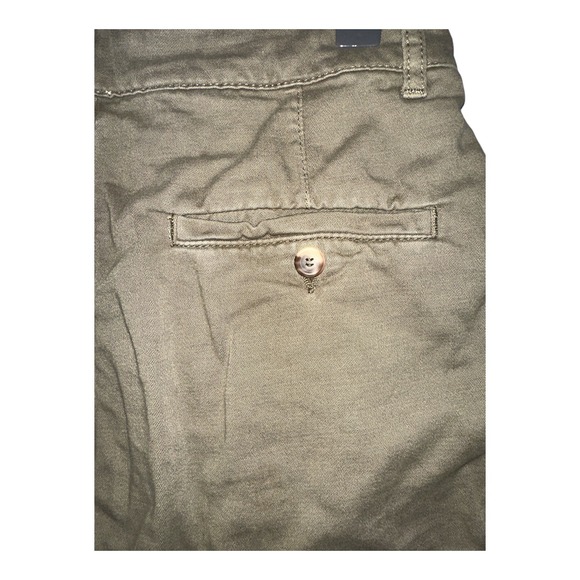 Free People Billie Green Chino Shorts, Size 4 - Picture 5 of 10